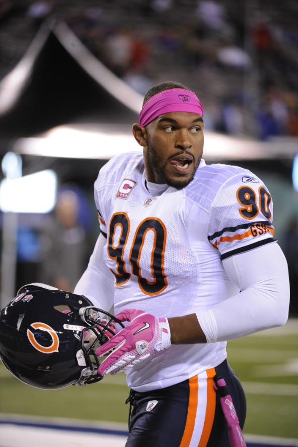 Bears in pink Pink Footballs