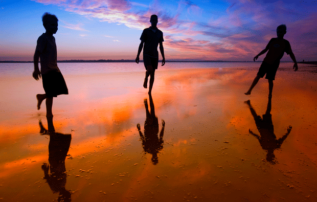 Seaside-reflection-photography